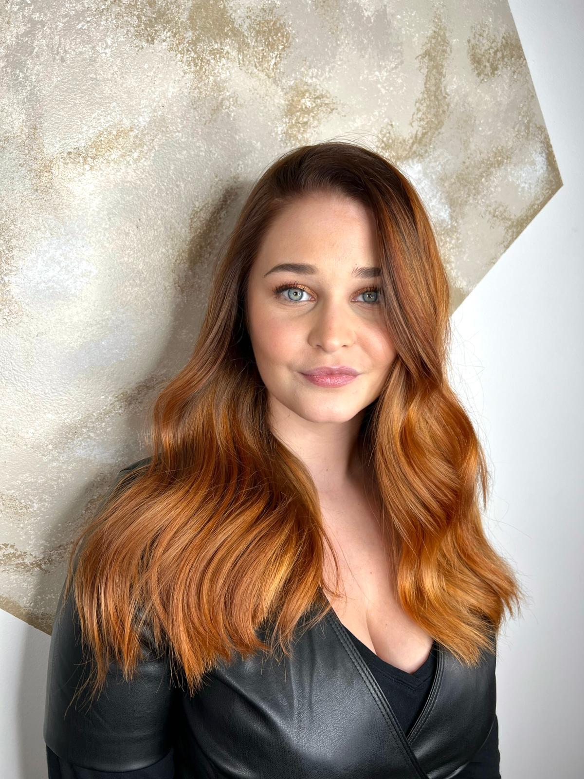 WhatsApp Image 2024-08-17 at 10.16.27 Balayage doré caramélisé | L'endroit Paris